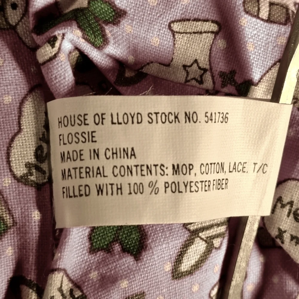 Vintage 1993 House of Lloyd “Flossie” Bunny – Christmas Around the World